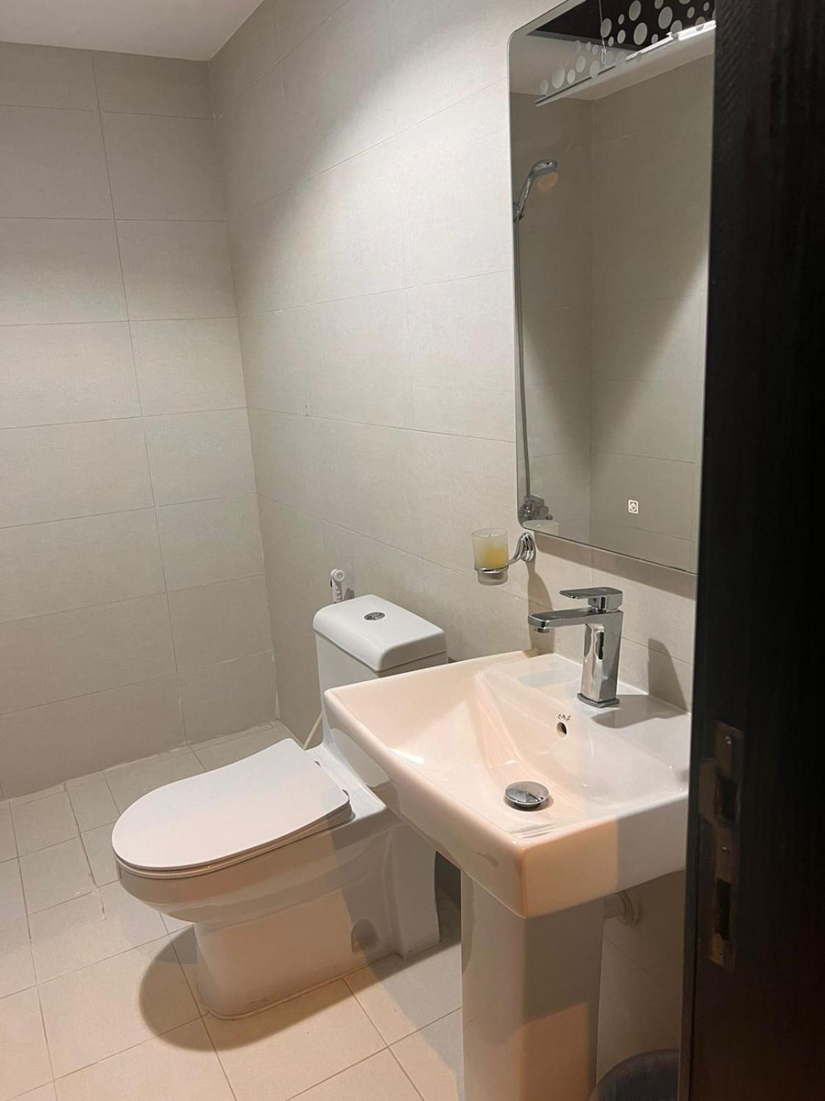 ريزا الفندقية Reeza Suites Al-Hobar Kültér fotó